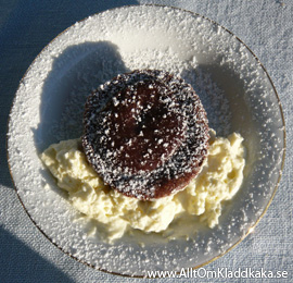 Kladdkaka med kaffe och mörk choklad